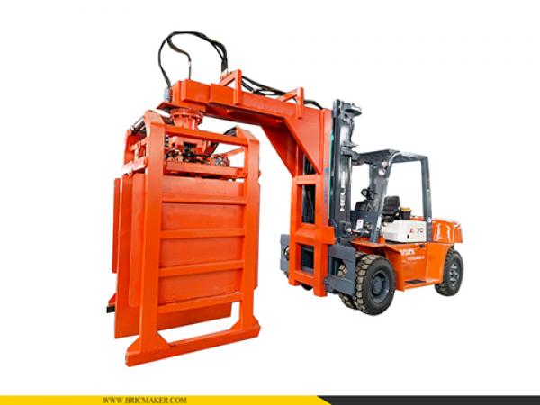 Red Bricks Grab Lifter Forklift Type Palletised / Bundled Bricks Handling Loading